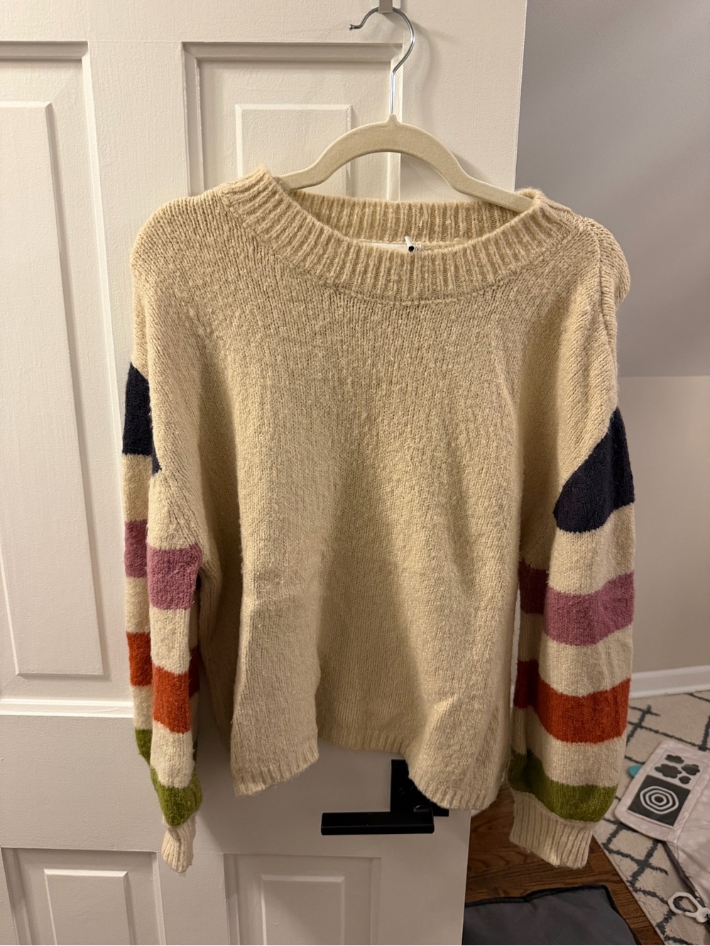 Lush Cream Crewneck Sweater with Multicolor Striped Sleeves